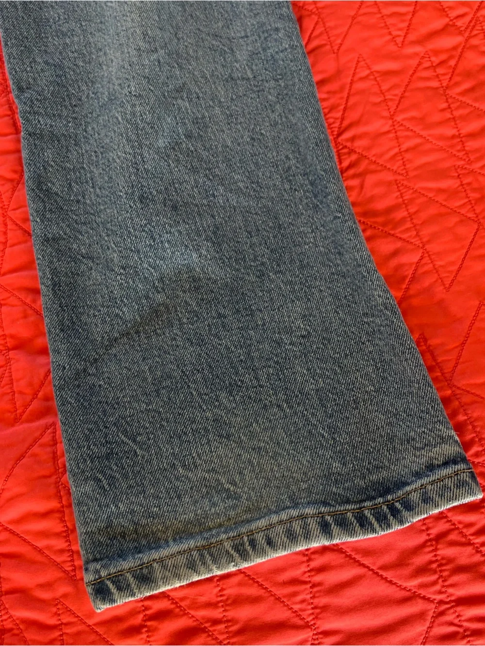 Lucky Brand Men's Straight Jeans in Washed Blue